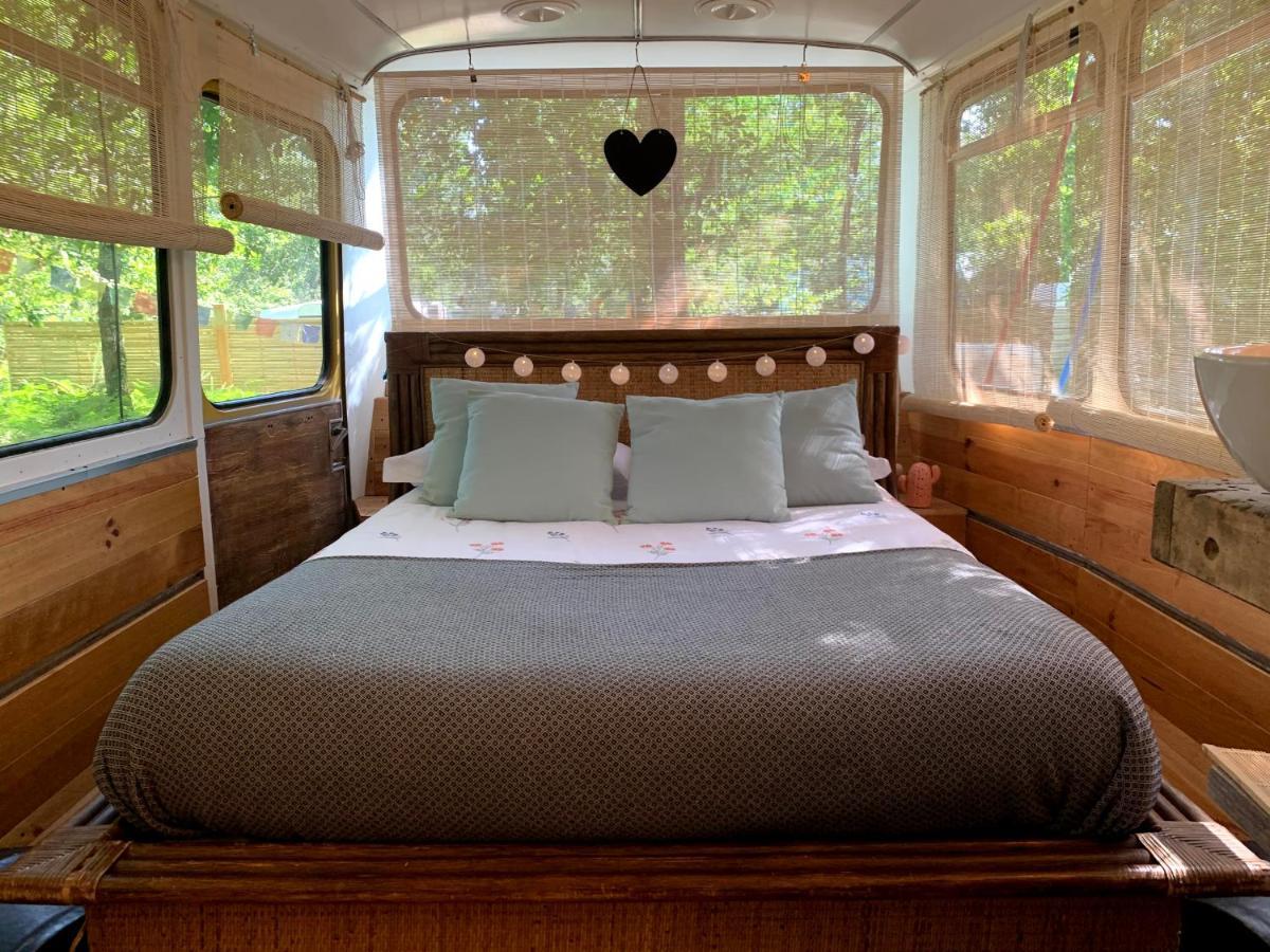 Magic Roof Top Bus With Big Bath In The Tree Forest! Mimizan-Plage Εξωτερικό φωτογραφία